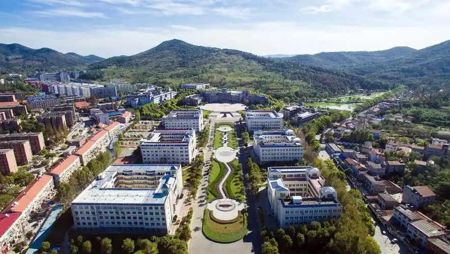 襄阳公办二本大学有哪些？2025录取分数线汇总