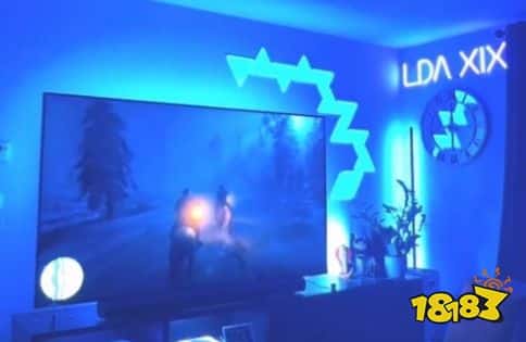 花里胡哨的，眼睛不会瞎吗？外网博主用LED氛围灯玩《荒野大镖客：救赎2》