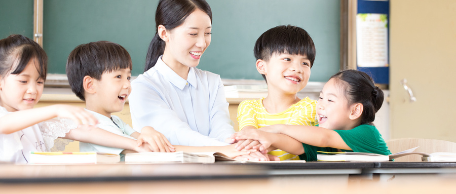 ​重庆公费师范生学校有哪些？附公费师范生2024录取分数线(图1)