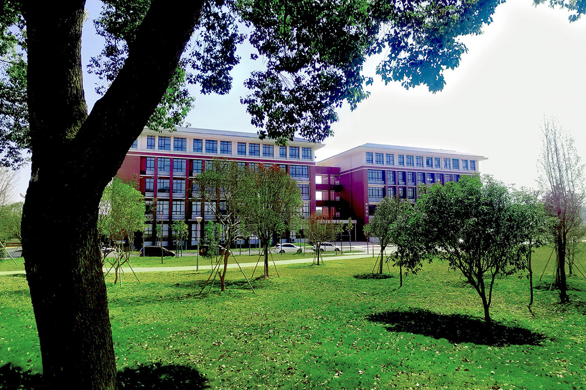 2024年合肥工业大学宣城校区在广西录取分数线（附近几年最低位次排名）