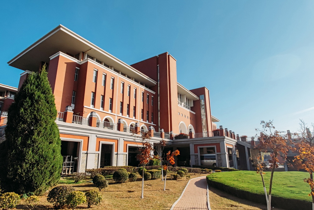 南京中医药大学2024年在山西录取分数线、对应位次（附近几年最低录取分数线及位次排名）