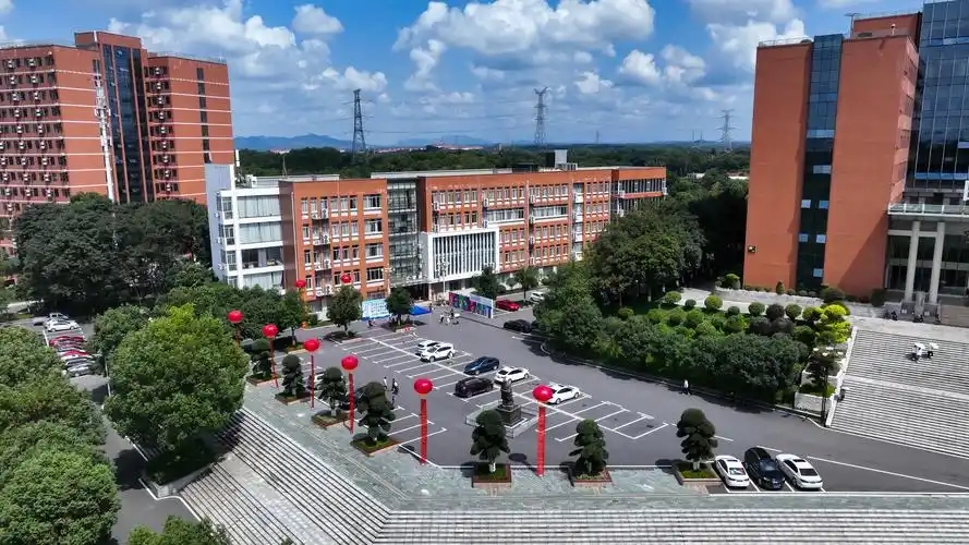 湖南分数最低的二本大学：2025多少分可