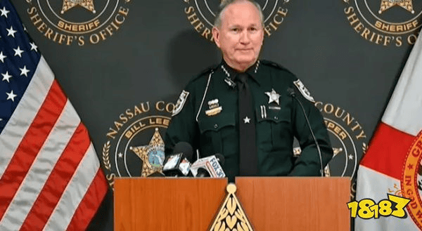 千里追杀!美国玩家因在线游戏争执,线下手持锤子谋杀网友(图4) 千里追杀!美国玩家因在线游戏争执,线下手持锤子谋杀网友