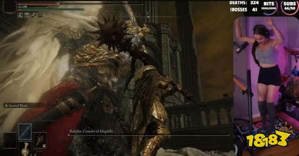 真-用脚都能过！性感女主播使用跳舞毯击败《艾尔登法环》BOSS