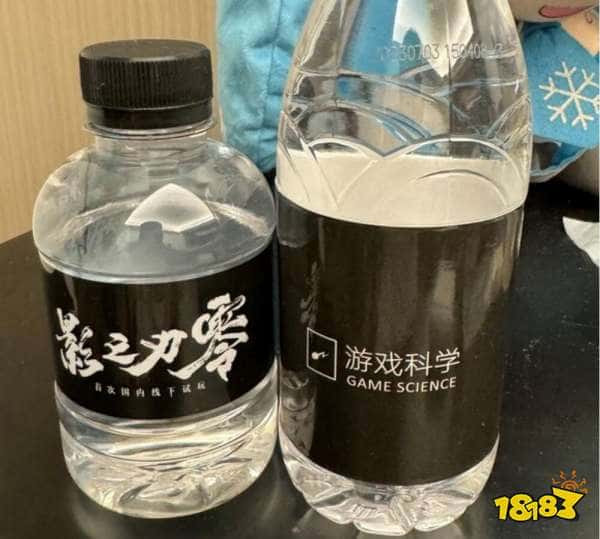 拿来我替你喝！玩家晒《黑神话》与《影之刃零》饮品周边