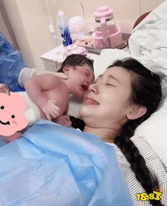 浩浩妈真有一个家咯，《完蛋！我被美女包围了！》浩浩妈王喜迎千金