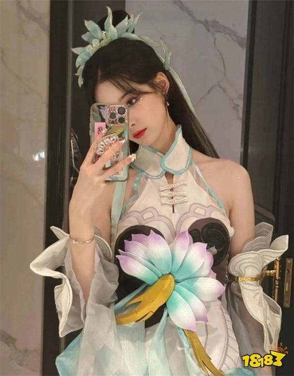 徐艺洋COS大乔，造型精美还原！网友：这就是黄子韬藏起来的女人吗？(图4)