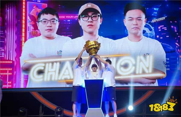 钢铁控卫帽服全场 辰阳昊圆梦《街头篮球》SFSA总冠军