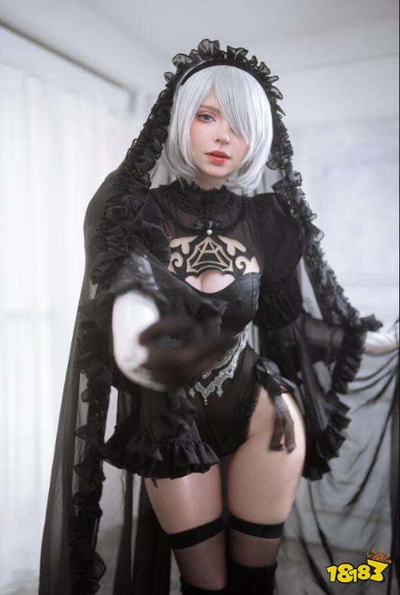 魅力身材成焦点！艾什莉体模惊艳COS《尼尔：机械纪元》2B