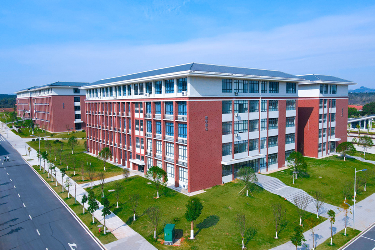 2024年东北农业大学在黑龙江录取分数线（附近几年最低位次排名）(图1)