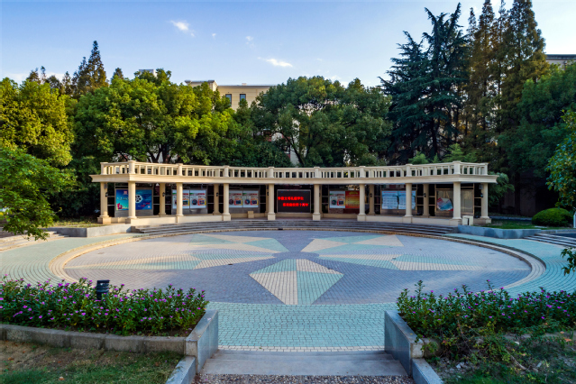 江苏大学京江学院2024年在山东录取分数线、对应位次（附近几年最低录取分数线及位次排名）(图1)